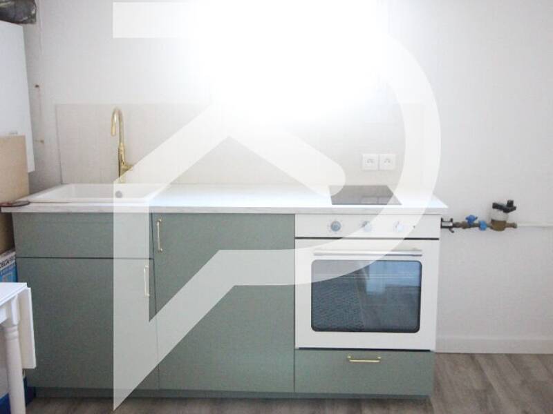 Apartment for rent of 44 sqm in Villejuif.