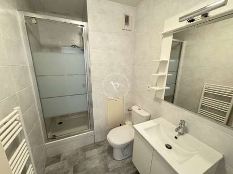 T1 Apartment for rent in Nantes, Pont Du Cens - Petit Port