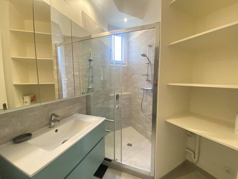 Rental apartment of 62 sqm in GRENOBLE