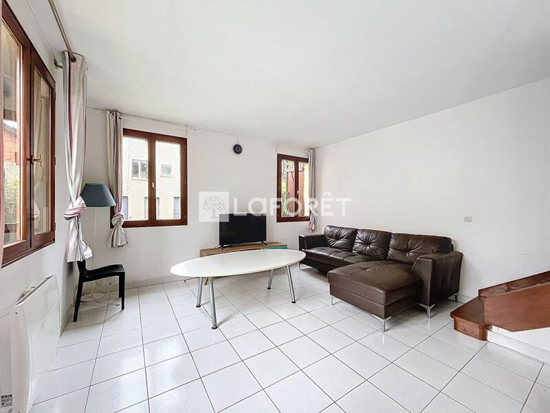 87 sqm house for rent in CHATOU
