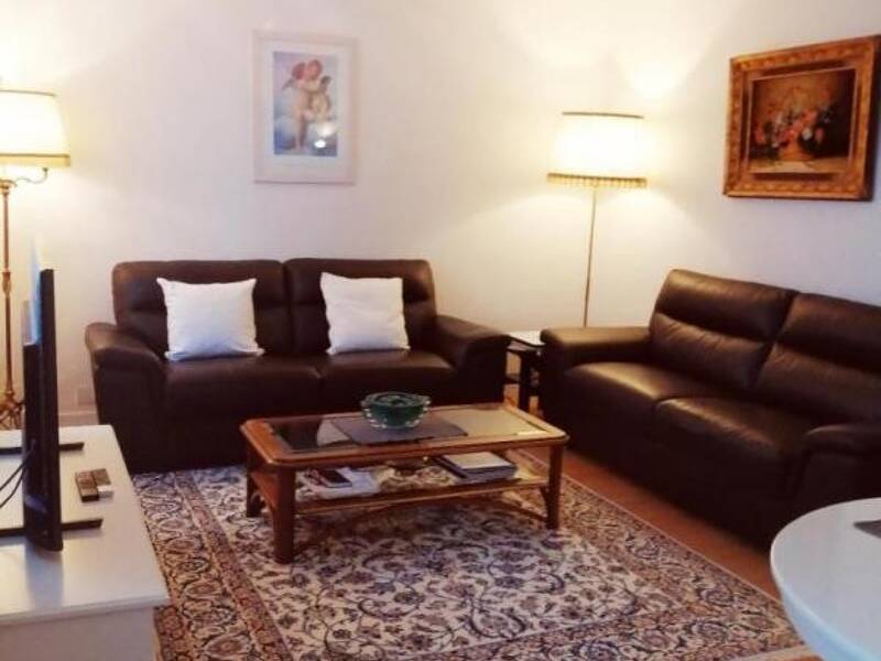 Apartment for rent, 68 sqm in Puteaux.