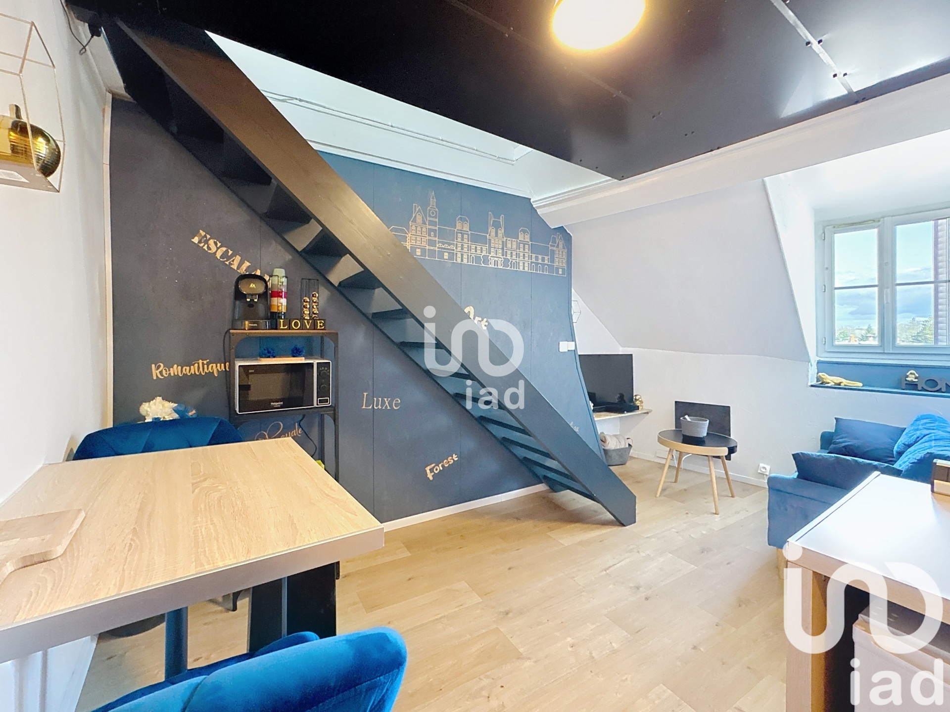 T2 40m² Duplex dernier étage Fontainebleau centre-ville à vendre