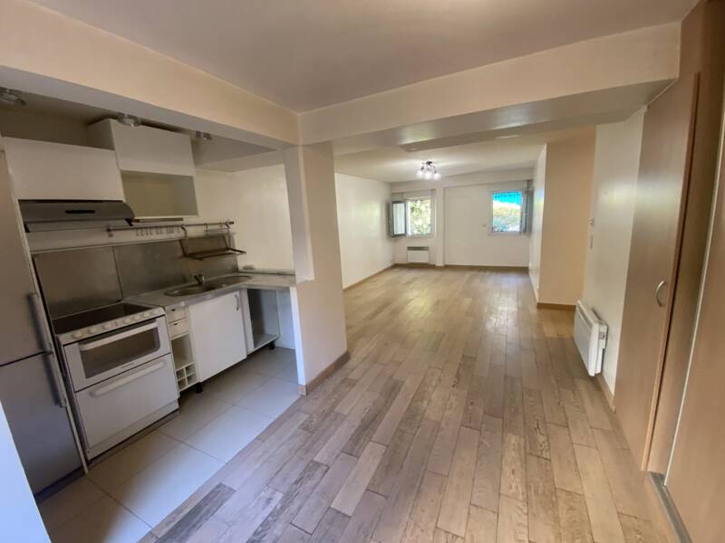 Apartment for rent, 47 sqm in VINCENNES