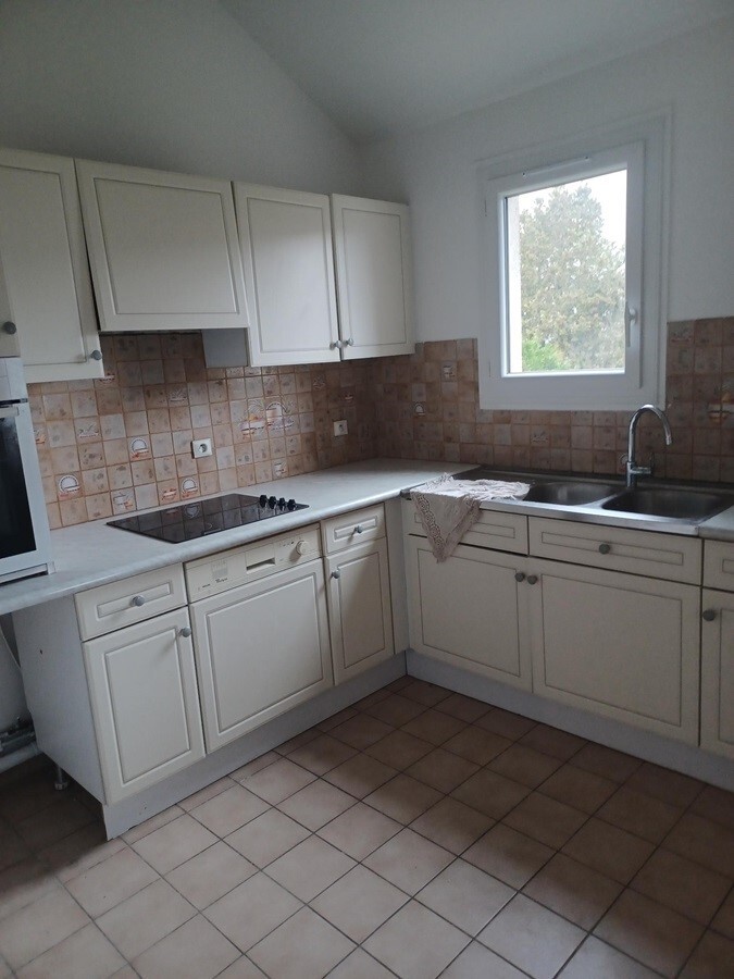 Apartment for rent, 67 sqm in CHAVILLE