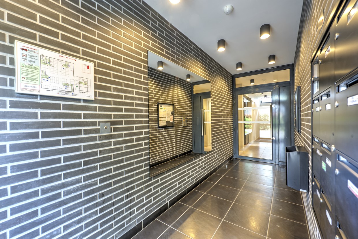 Sale apartment of 54sqm in BOIS D'ARCY