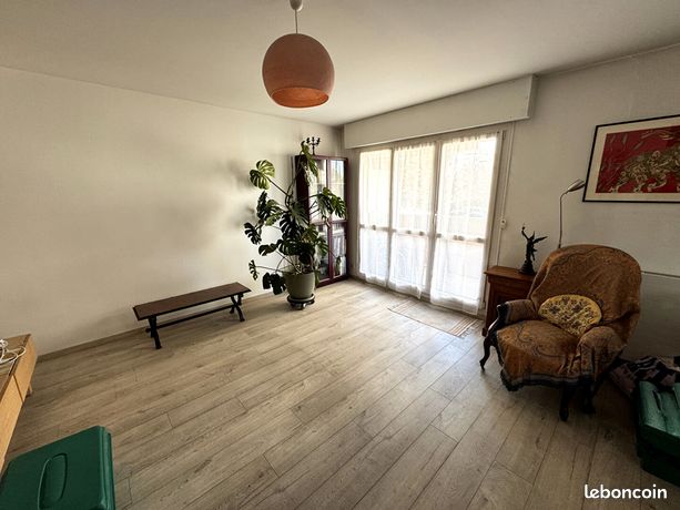 5-room apartment in Montgeron (91230)