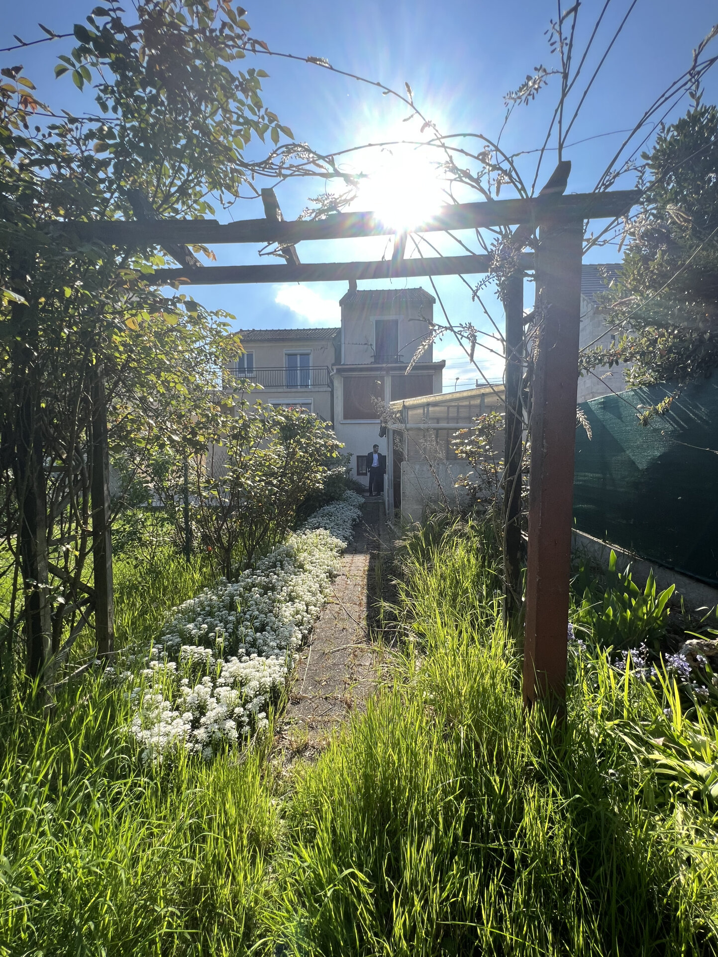 House located 5 minutes on foot from the RER A and lines J and L stations