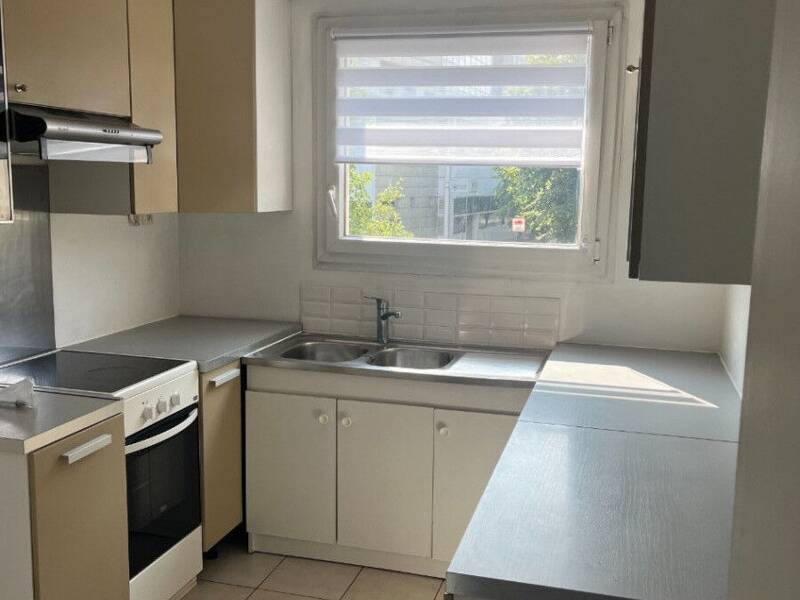 85sqm apartment for rent in Colombes