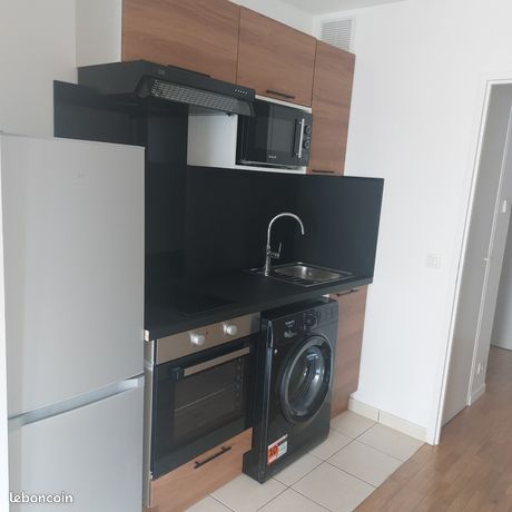 Charming furnished studio (31 sqm) fully renovated in Colombes