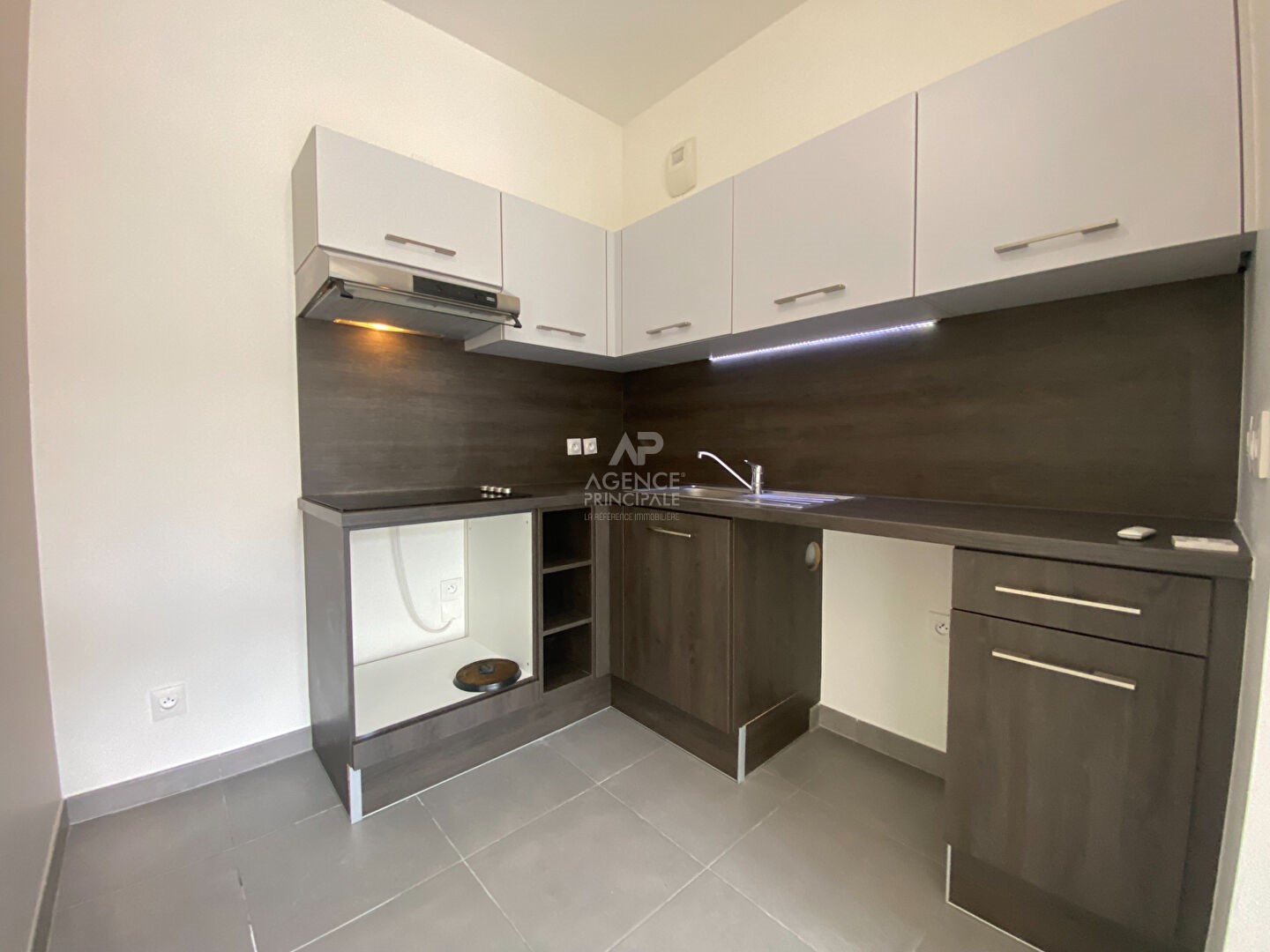 Location appartement de 42m2 à NANTERRE