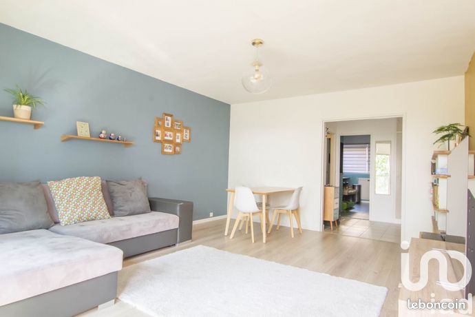 Appartement 3 pièces 73 m² balcon garage Orsay 91400