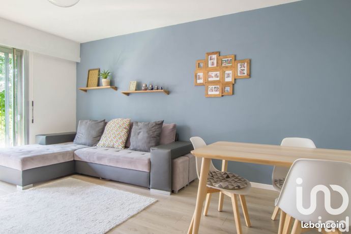 Three-room apartment in Orsay (91400)