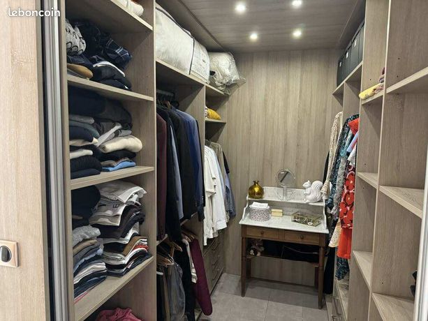 Appartement 4 pièces 86 m2 avec terrasses, dernier étage
