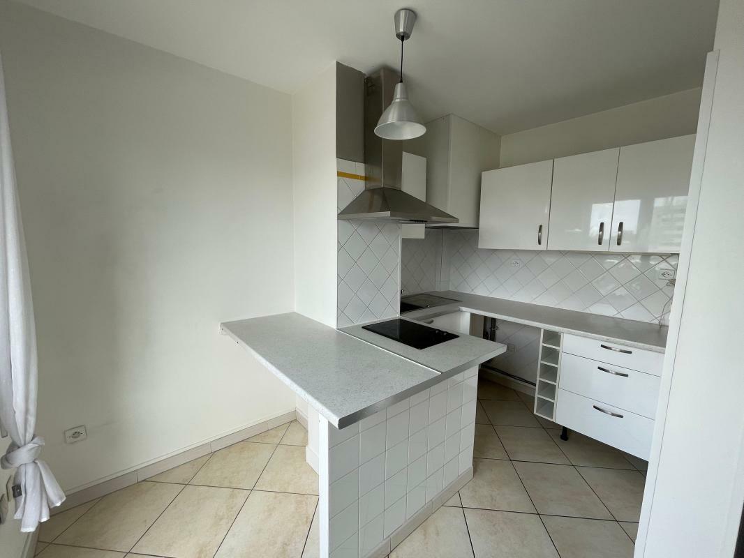 One-room apartment in Châtenay-Malabry - 29.90 sqm