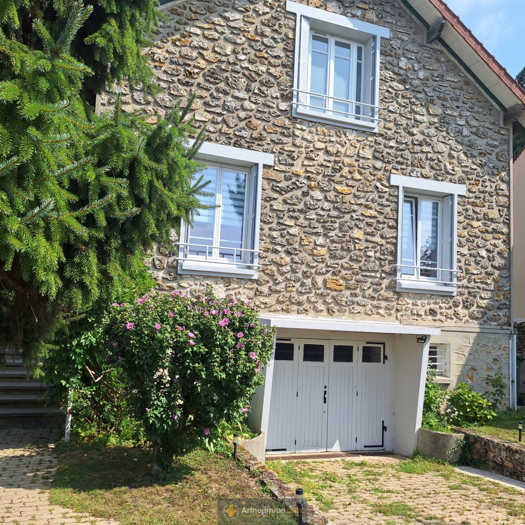 House for sale, 115 sqm in COULOMMIERS