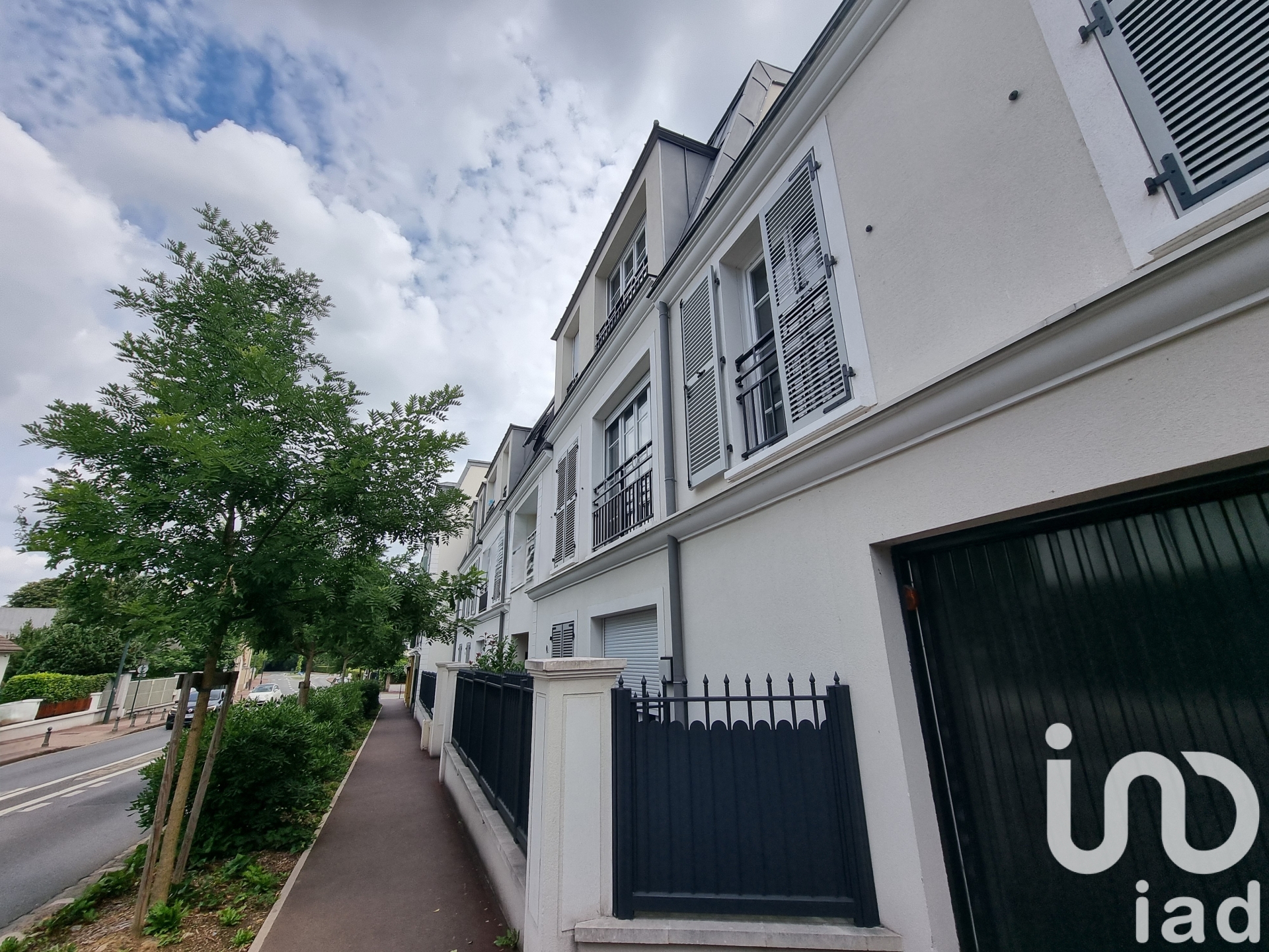T2 43m² rez-de-jardin récent Montgeron proche RER