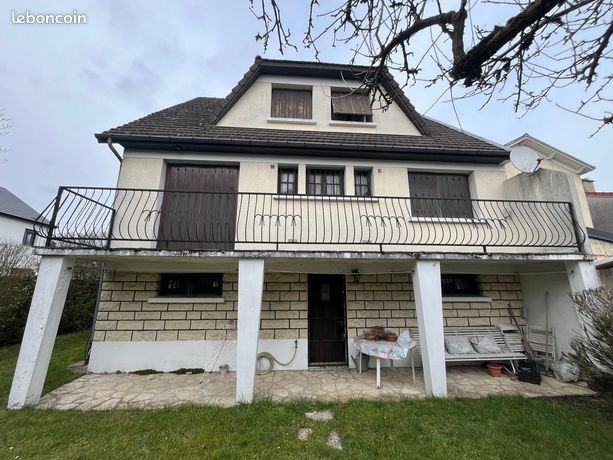 5-Room House 153 sqm with Garden in Tremblay-en-France