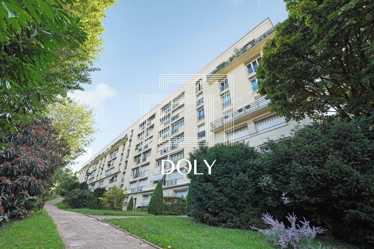 Appartement 73 m² rénové avec ascenseur Sèvres Rive Gauche