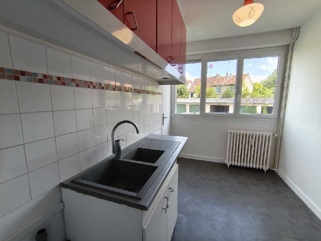 Apartment for rent of 72sqm in MEAUX
