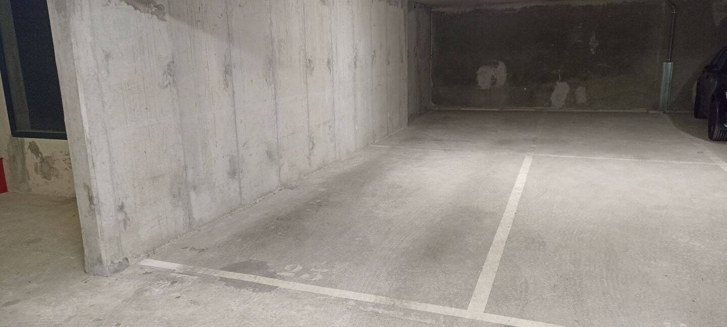 41627248