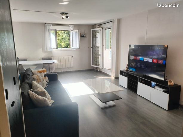 Furnished T3 80 sqm no overlook Noisy-le-Grand near RER A