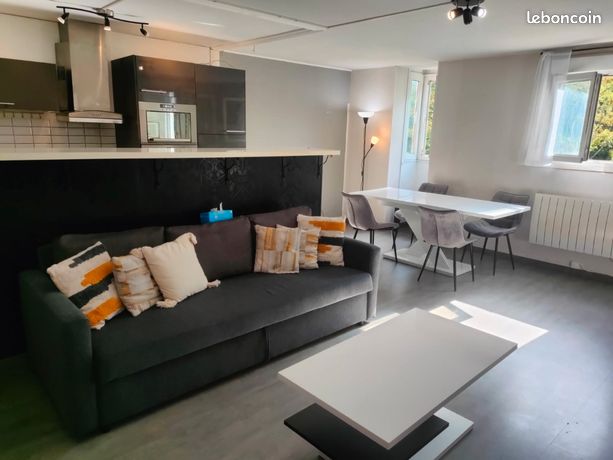 Furnished T3 apartment 80 sqm - 3 min from RER A Noisy-Champs - Quiet, no vis-à-vis, optional garage