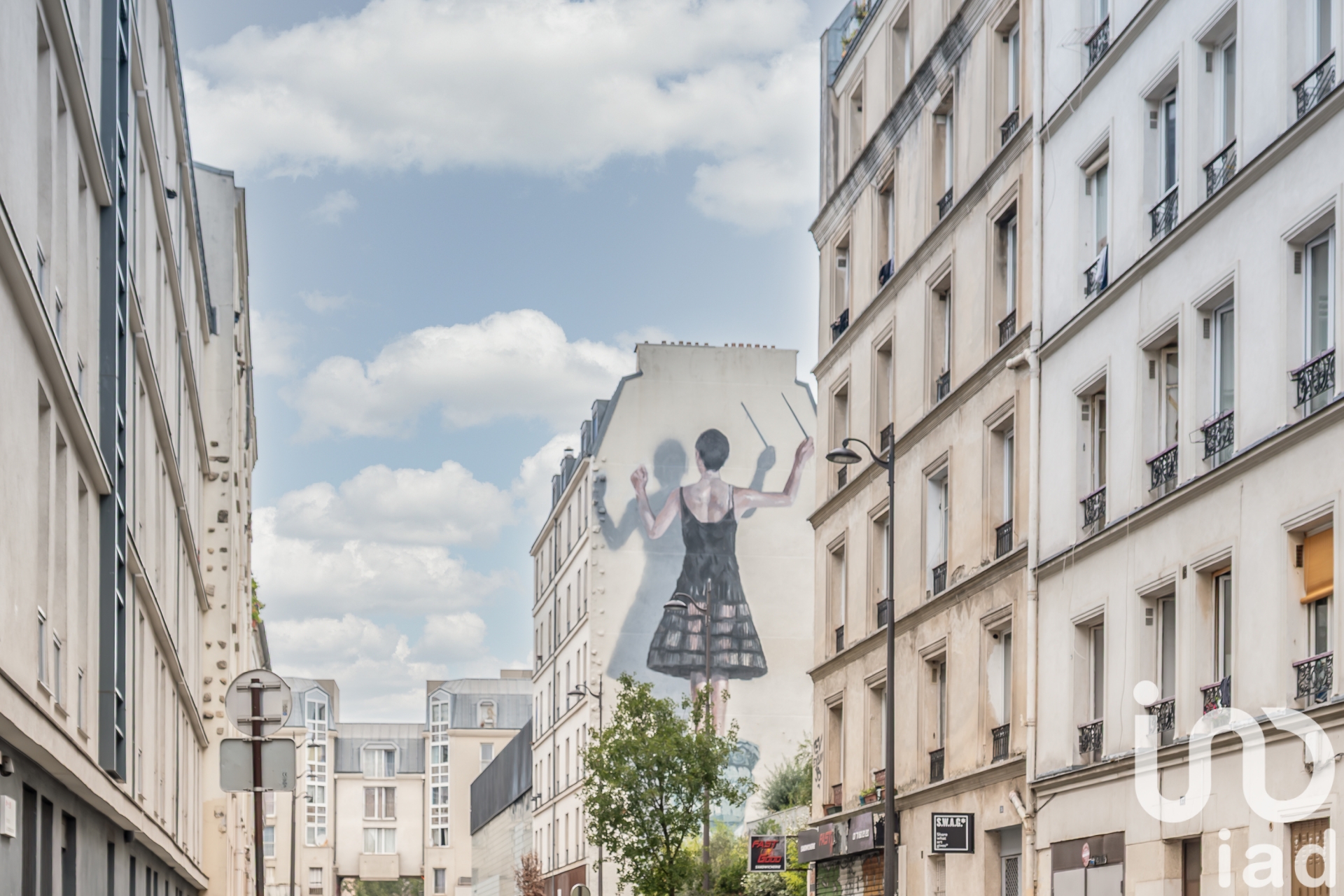 Apartment in Paris (75011)