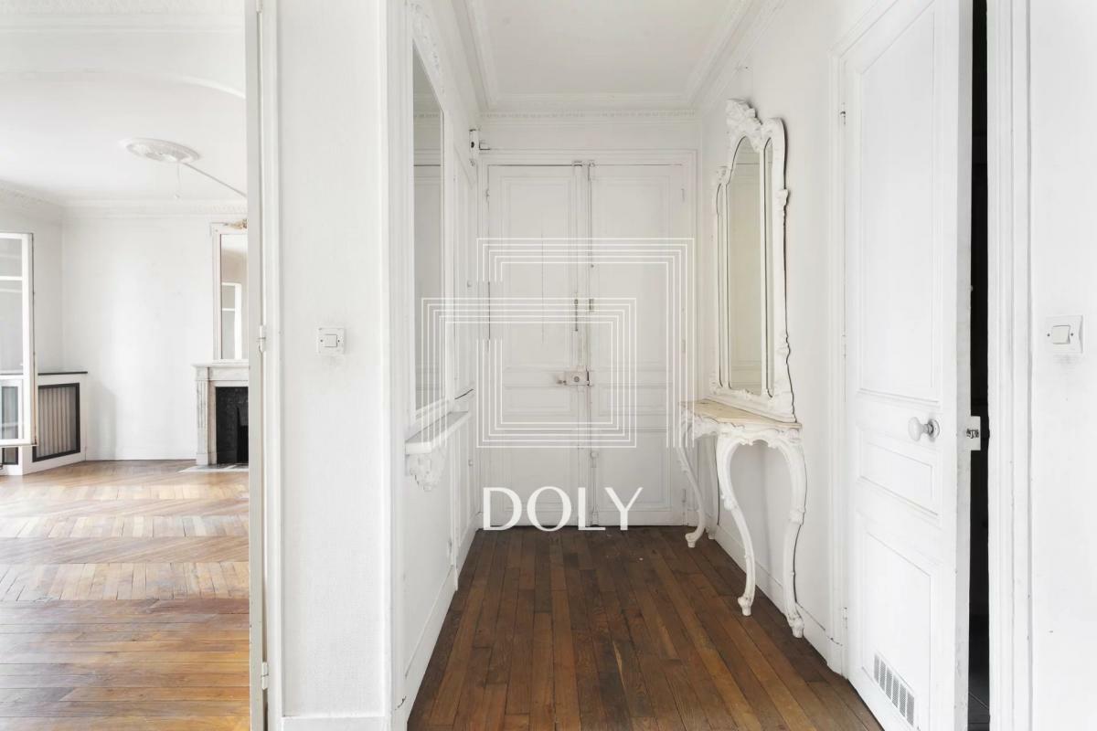 EXCLUSIVE DOLY - APARTMENT - Rue de Maubeuge, 75009
