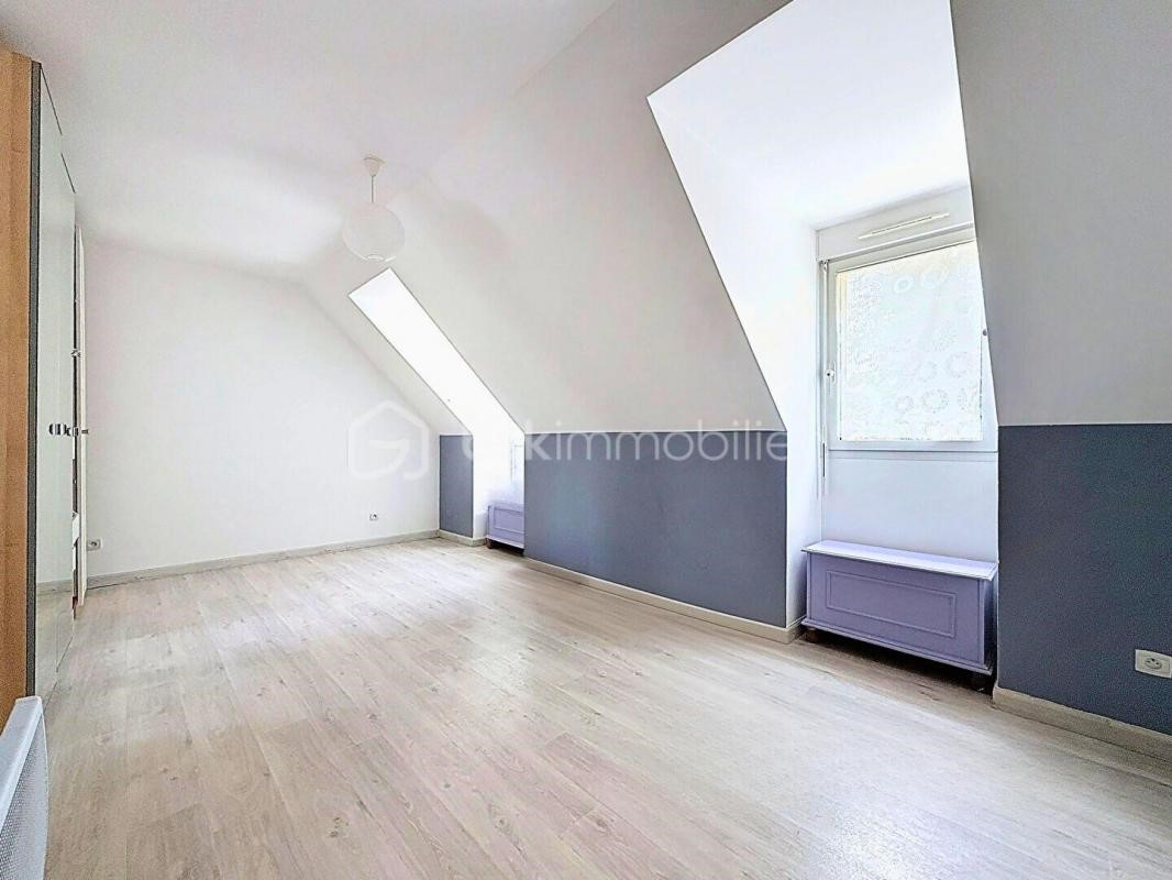 For sale: 140 sqm house in MEAUX