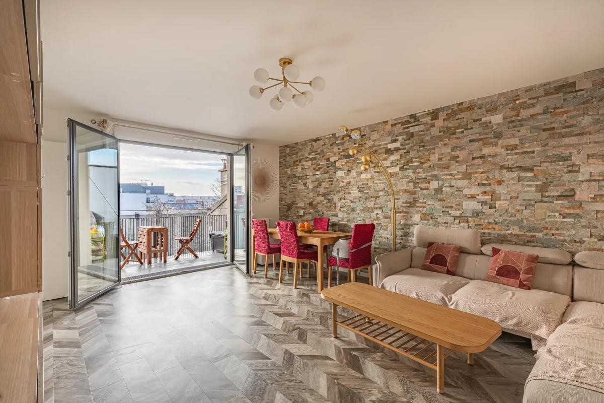For sale: 85sqm apartment in Nanterre