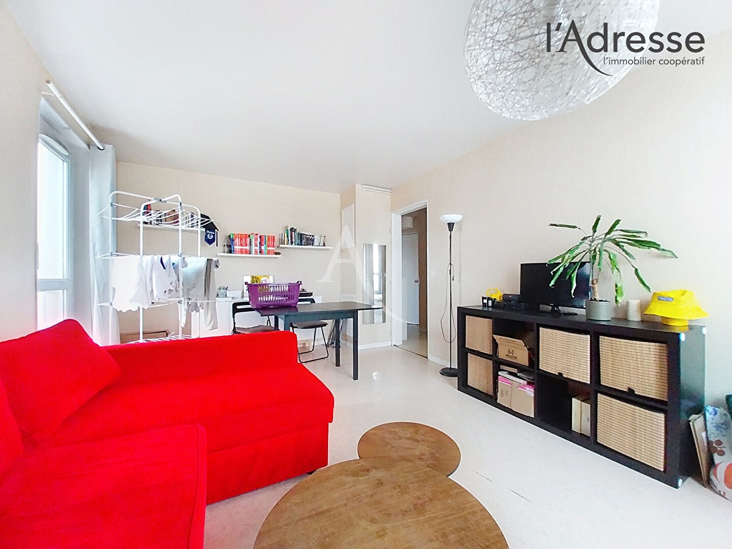 Apartment rental of 44 sqm in SURESNES