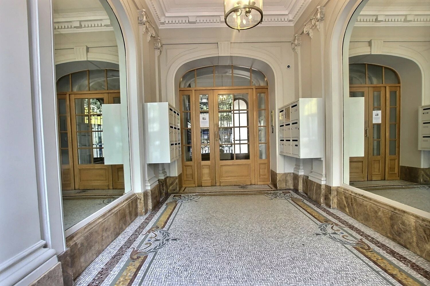 120sqm apartment for rent in PARIS 15