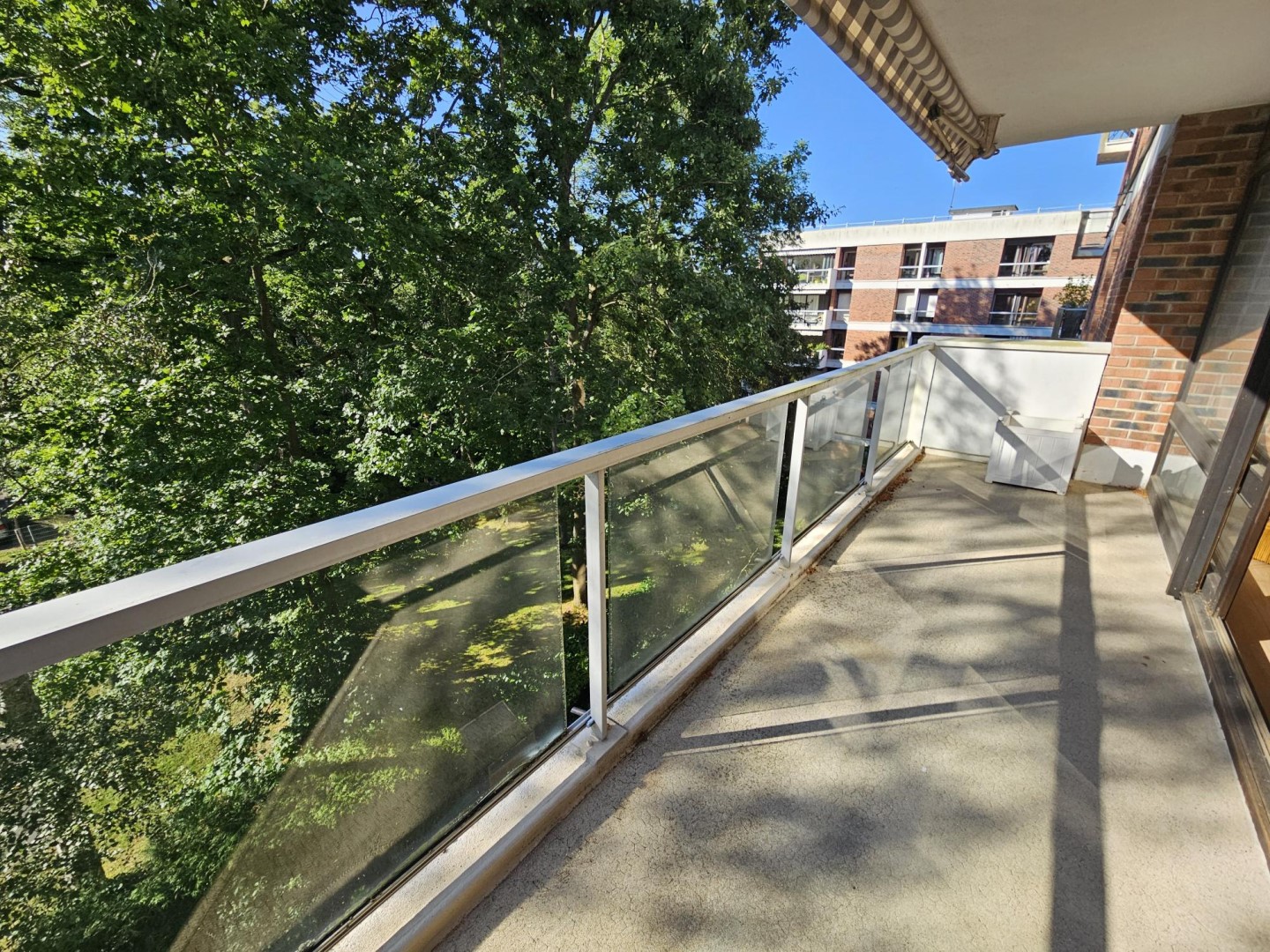 Sale apartment of 108sqm in JOUY EN JOSAS