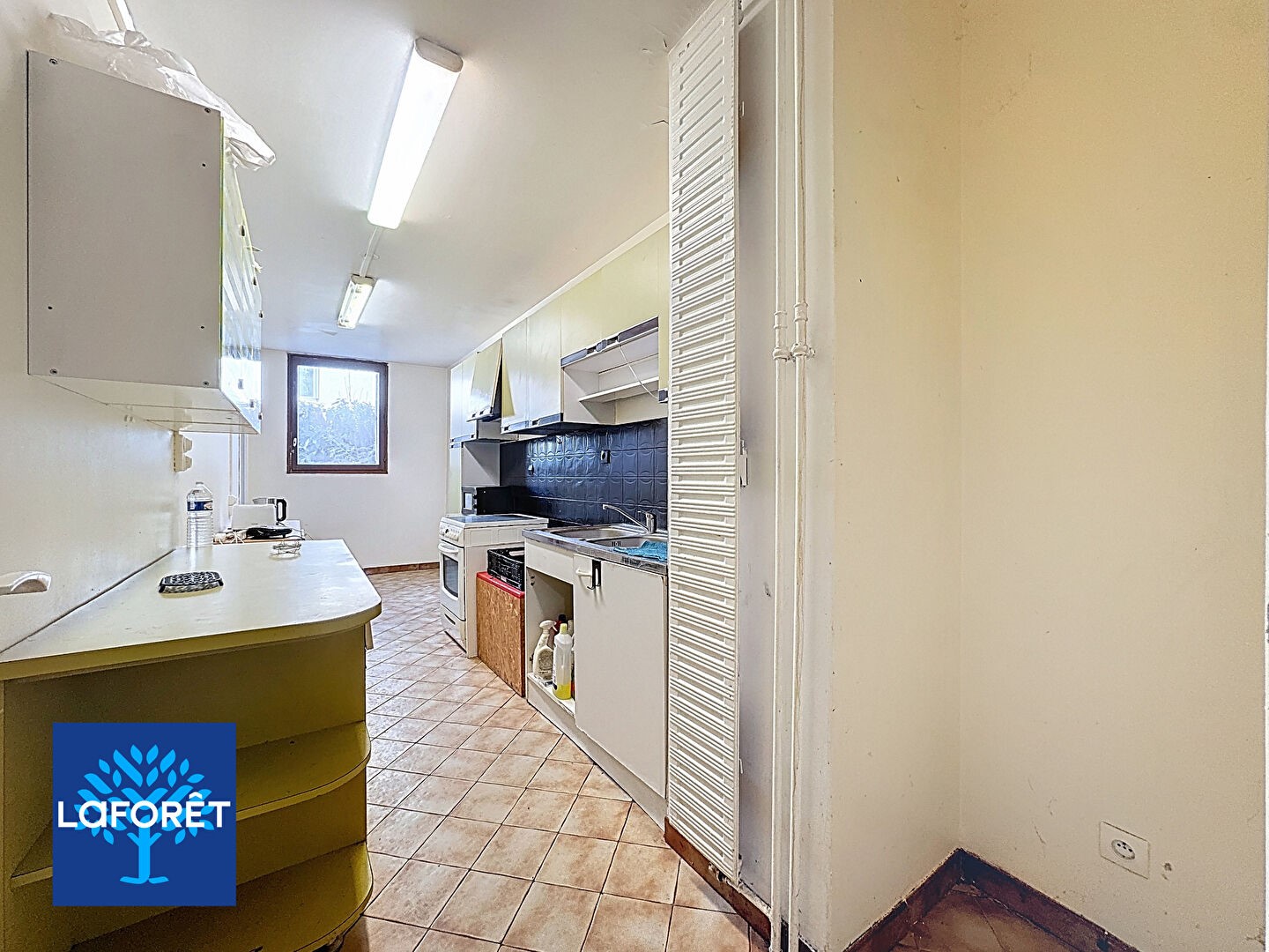For sale, 103sqm apartment in Evry Courcouronnes.
