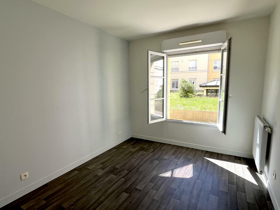 Plessis Lot 513 4-room property