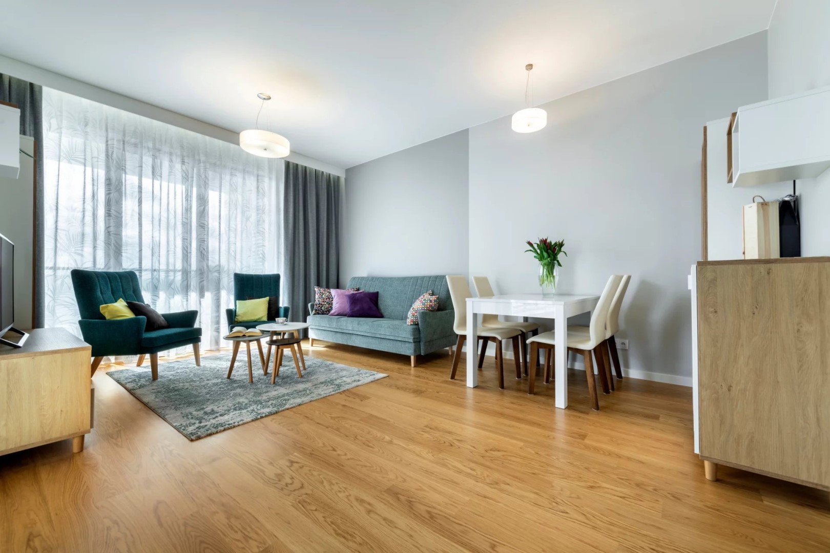 For sale, 61 sqm apartment in Maisons-Alfort.