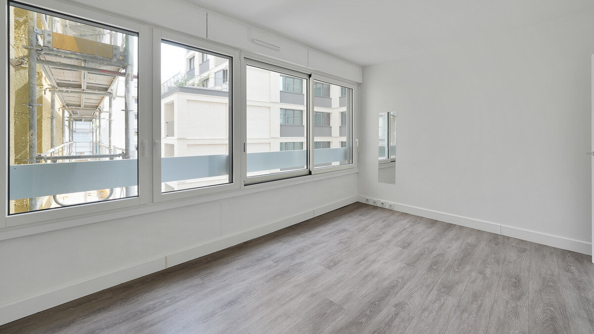 Apartment rental of 65sqm in PARIS 15