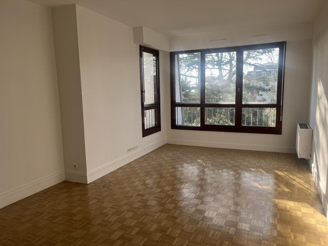 Sale apartment of 66sqm in VERSAILLES