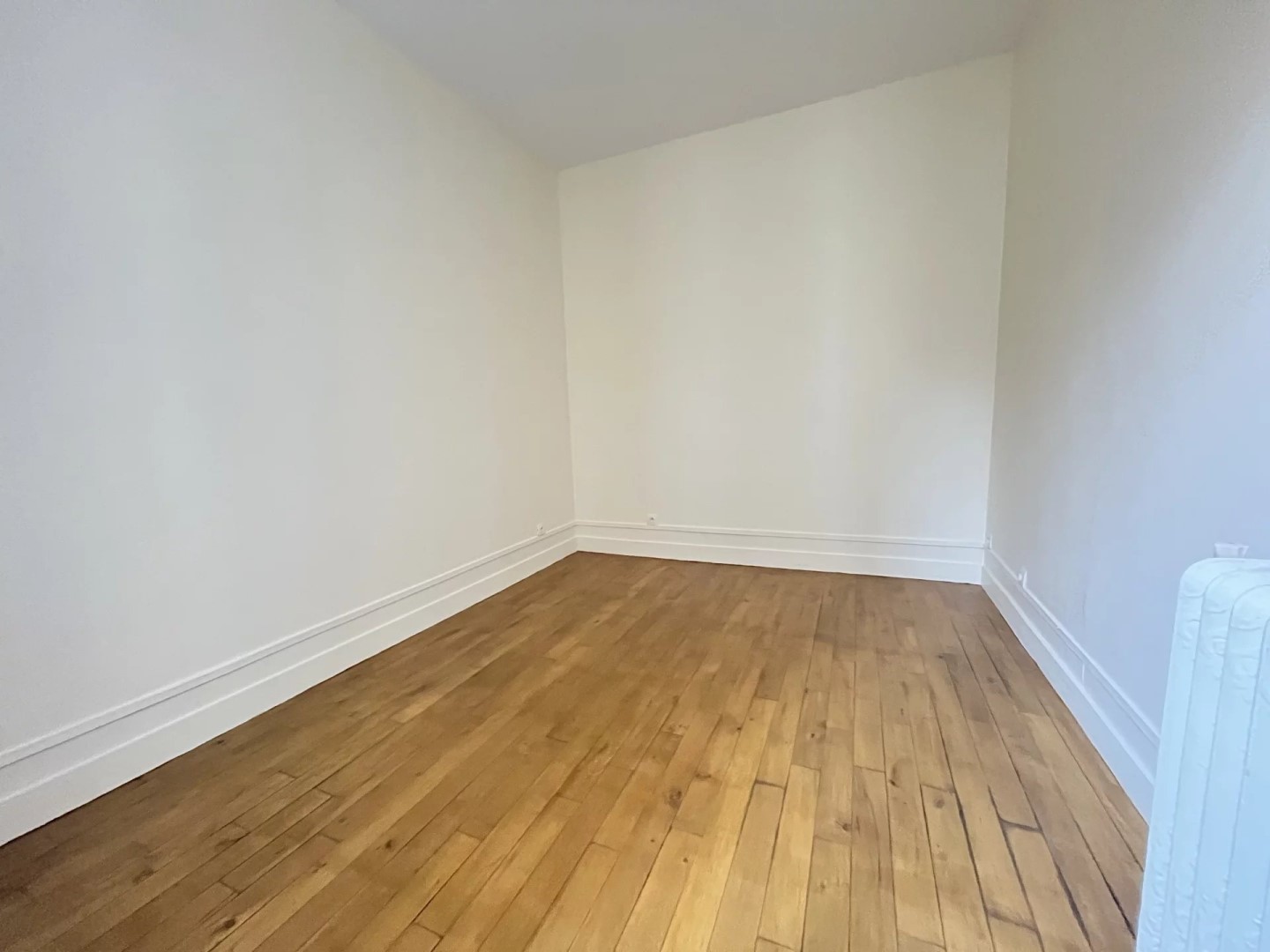 Apartment for rent of 17 sqm in CLICHY