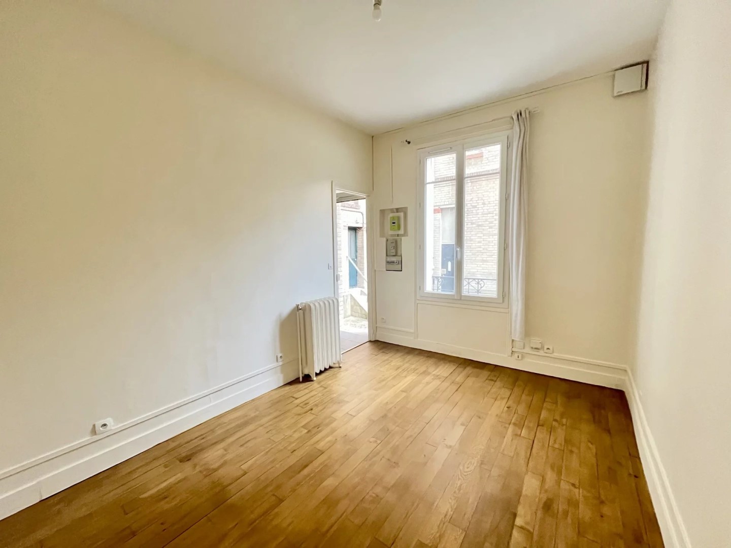 Apartment for rent of 17 sqm in CLICHY
