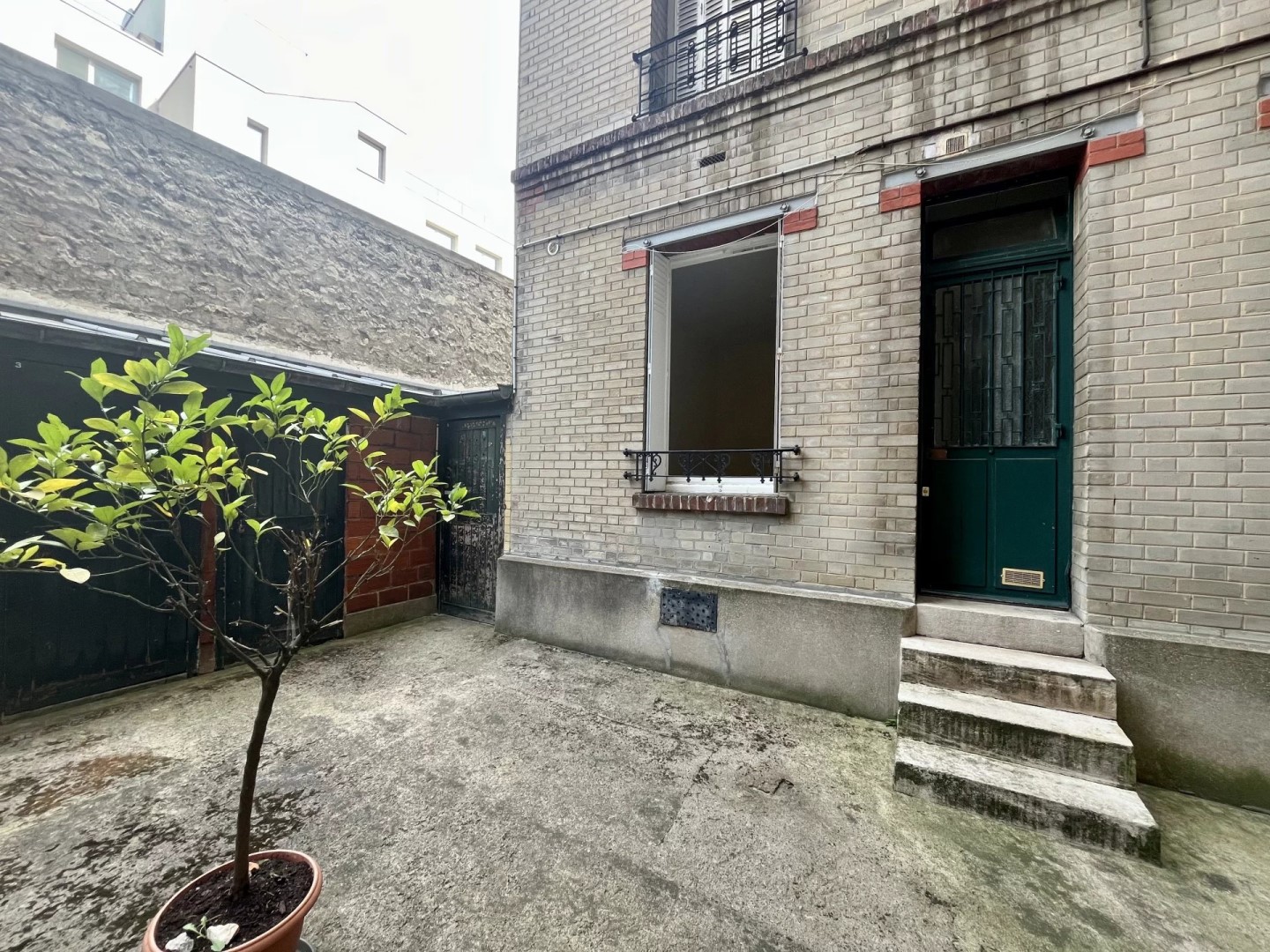 Appartamento 17 mq con ingresso privato a Clichy 92110