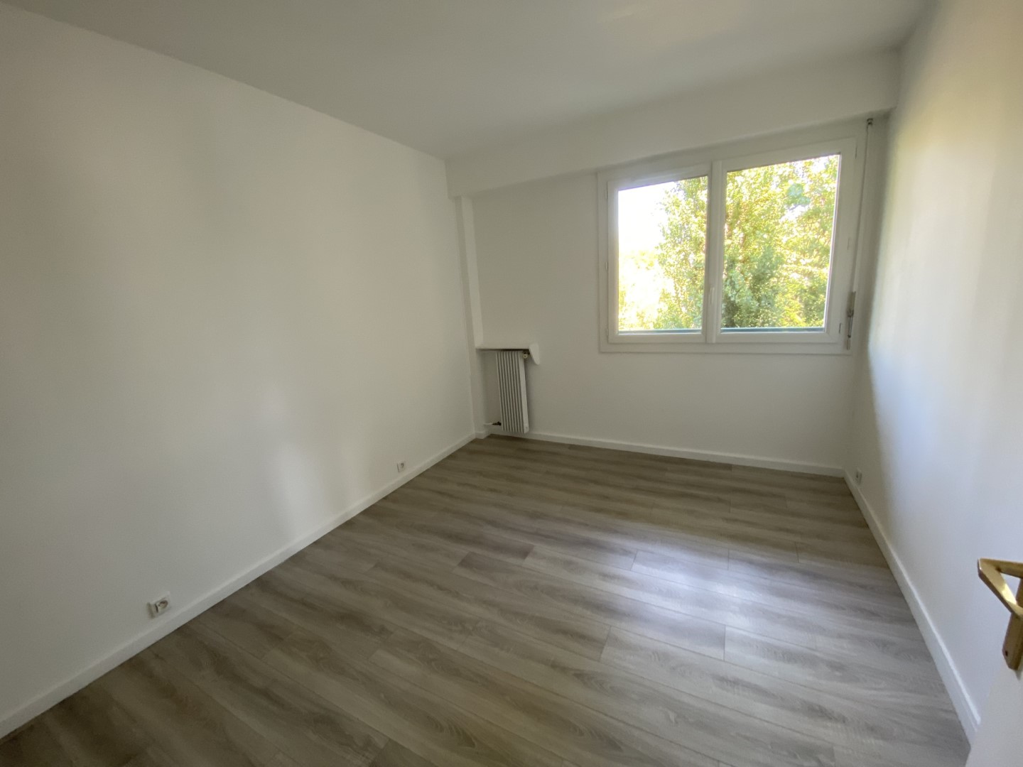 Apartment for rent, 70 sqm, in Saint Germain en Laye.