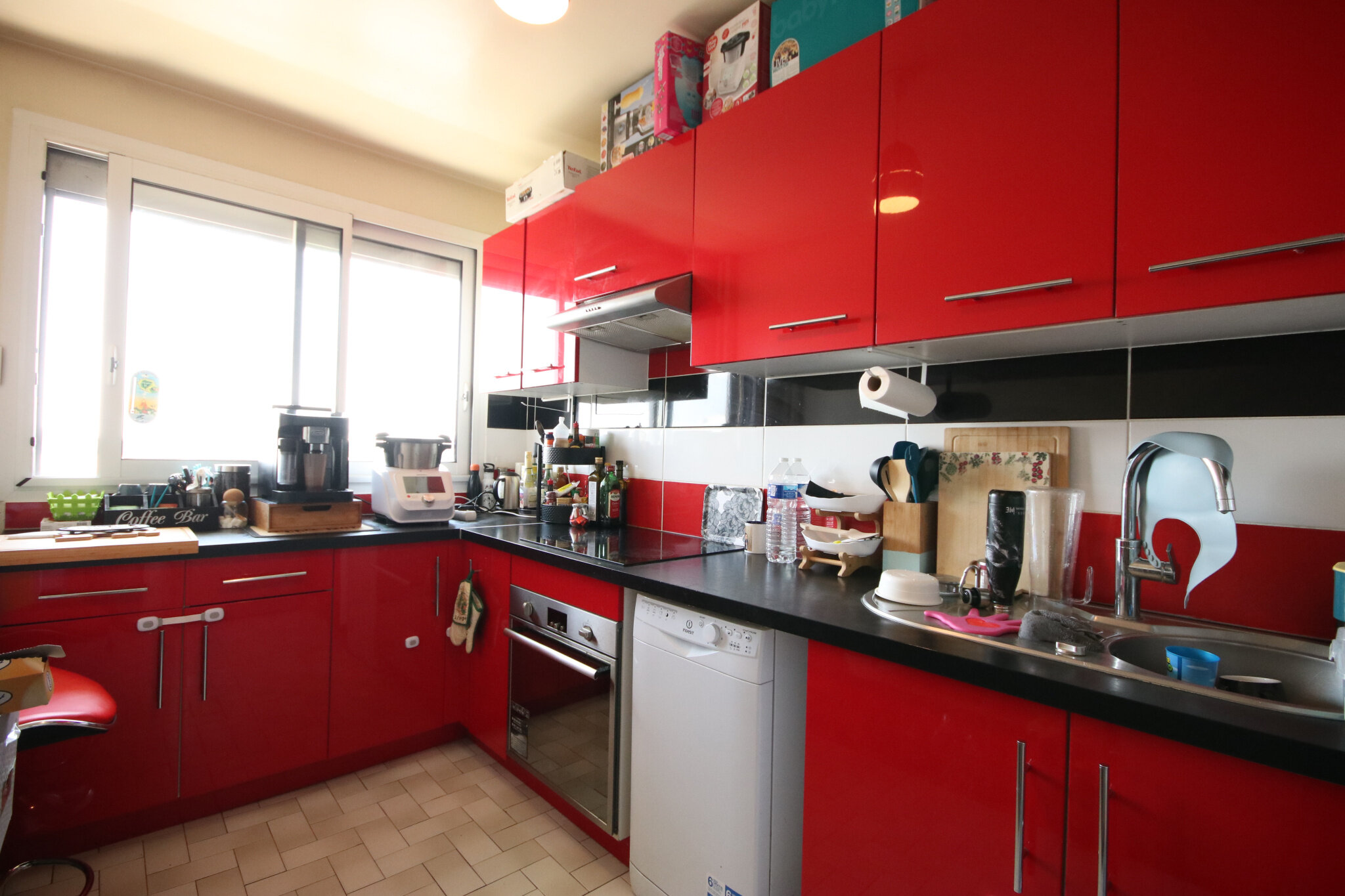 For sale in Franconville train station, 3-room apartment, 64 sqm, 1