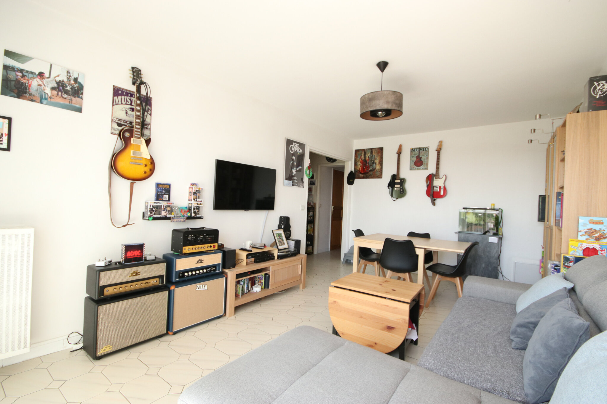 For sale in Franconville train station, 3-room apartment, 64 sqm, 1