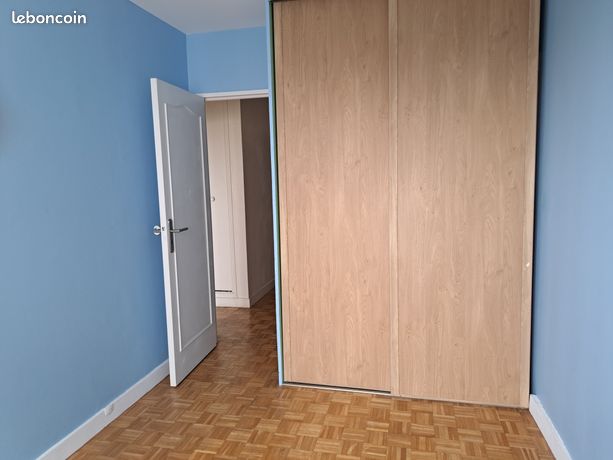 Urgent: 4-room apartment, 72.15 sqm, Downtown - Nanterre