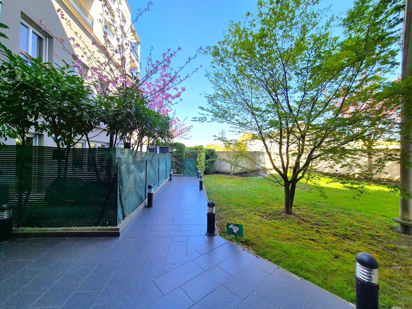 3-Room Apartment 52 sqm Quiet 1st Floor Vélizy-Villacoublay