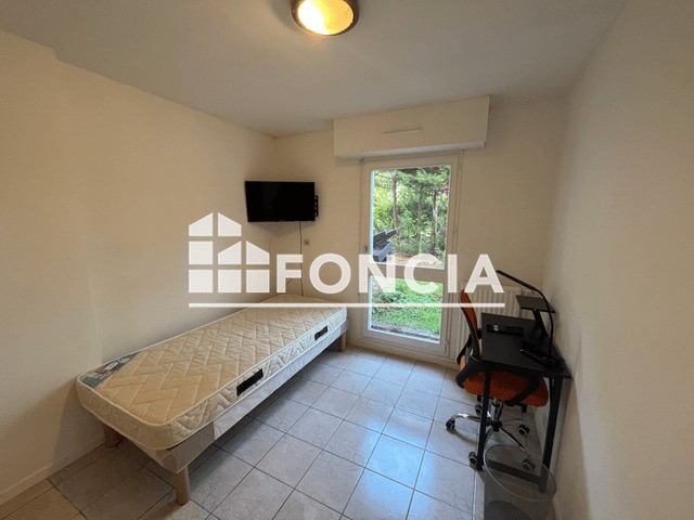 9sqm Apartment for Shared Living with Large Garden in Evry Courcouronnes