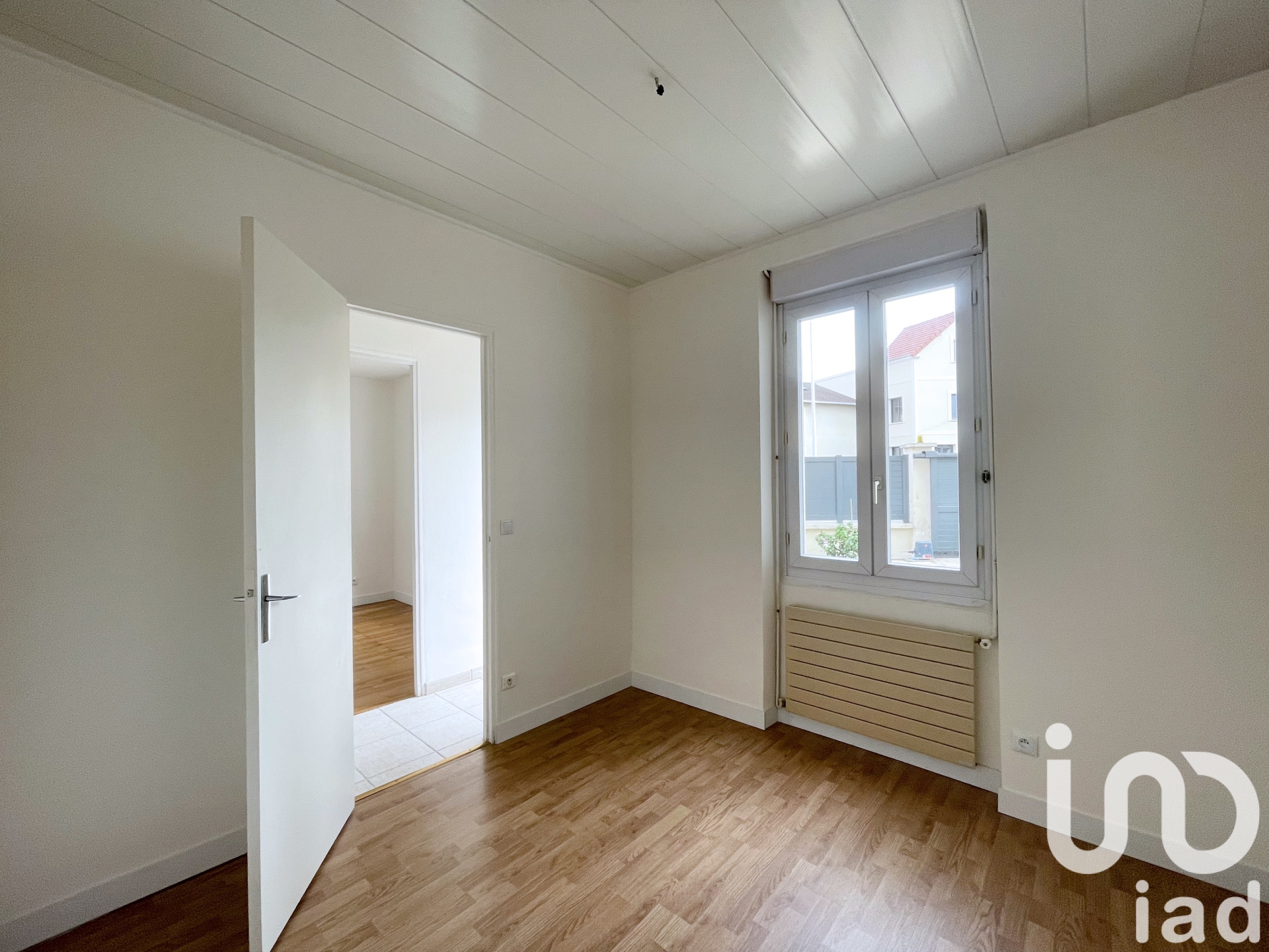 Apartment in Nanterre (92000)
