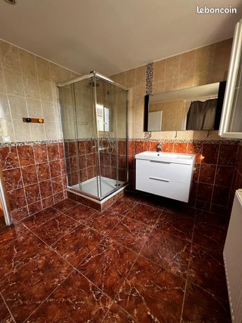 Furnished Rooms Near Universities
