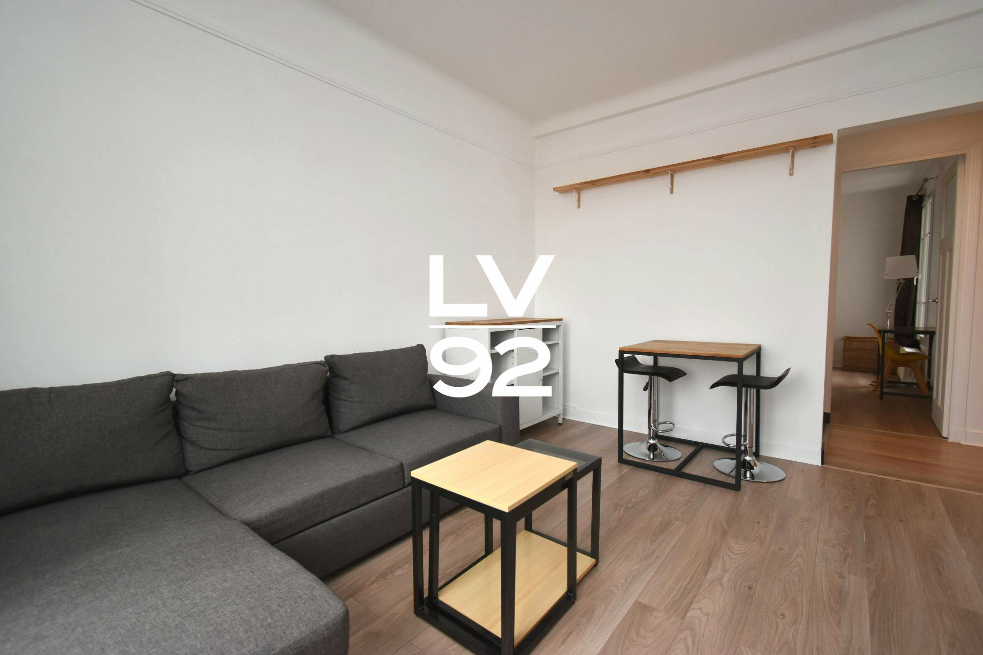 Charming furnished one-bedroom apartment for rent in Asnières-sur-Seine